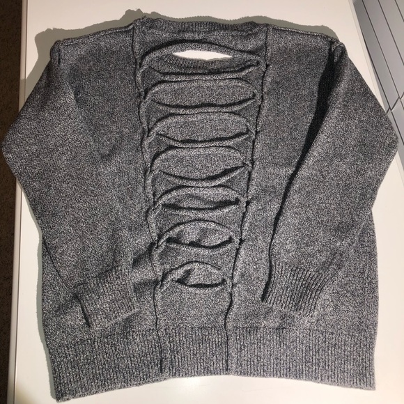 Topshop Tops - Grey sweater✨